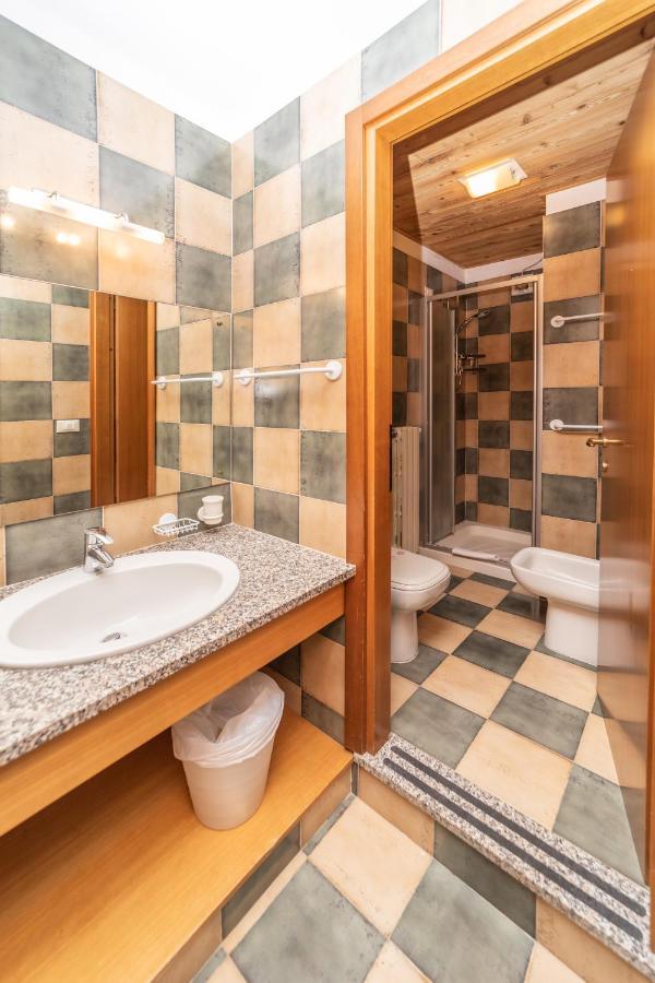 Hotel Gran Baita Sauze D'Oulx Bagian luar foto